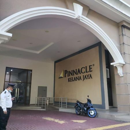Pinnacle Kelana Jaya Petaling Jaya Exterior foto